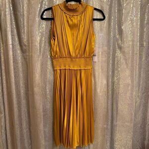 Nanette Lepore Medieval Gold Pleated High Neck Smocked Dress 2 NWT